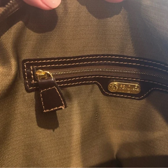 Fendi Zucca top handle. Great condition - Picture 9 of 13